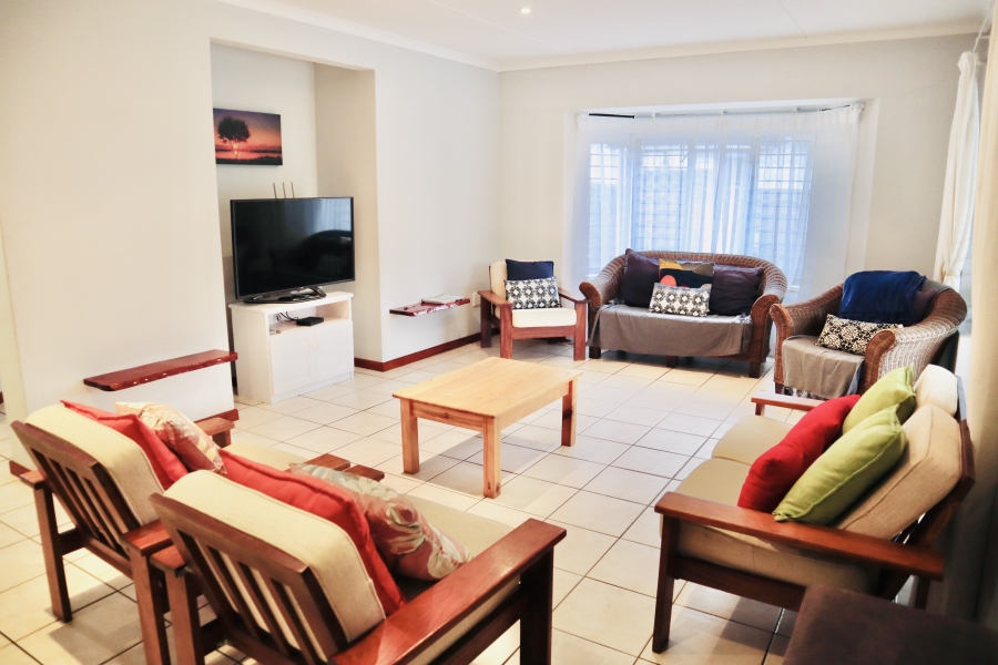 3 Bedroom Property for Sale in The Island Western Cape